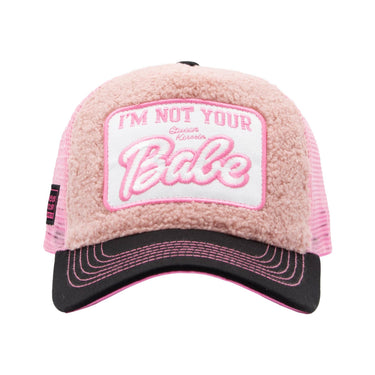Trucker Cap «I'm Not Your Babe»